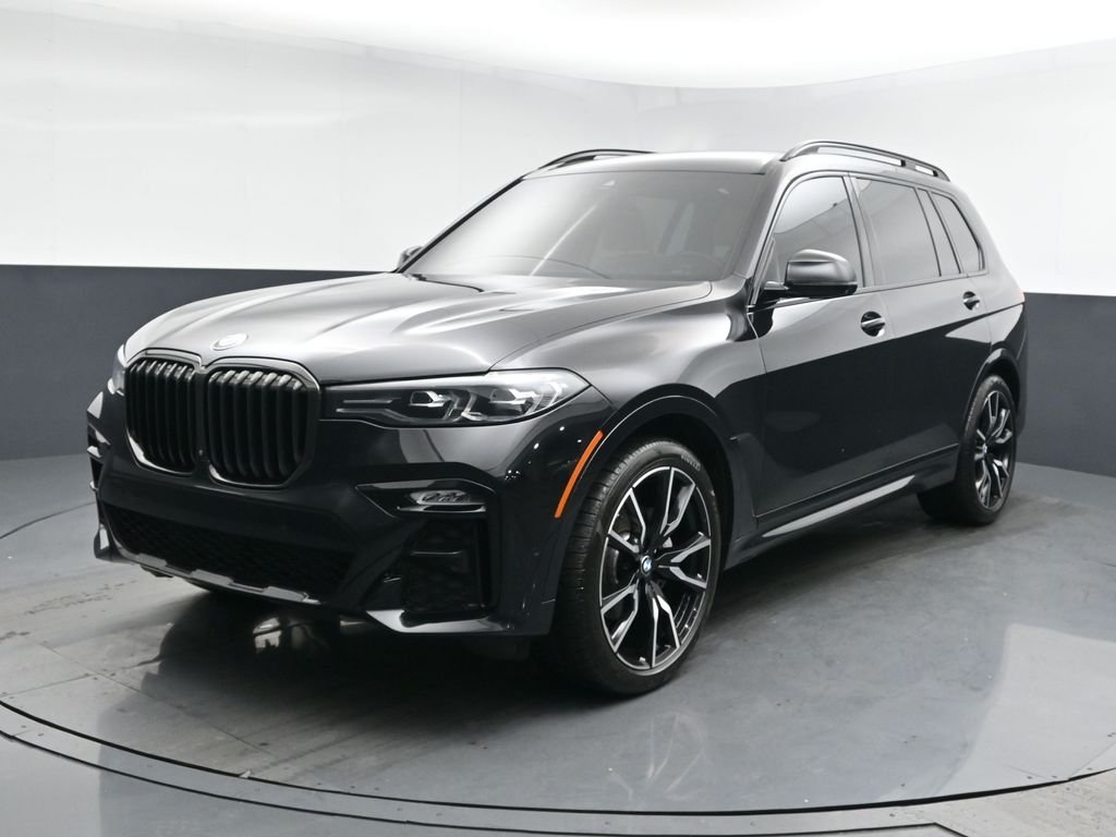 2022 BMW X7