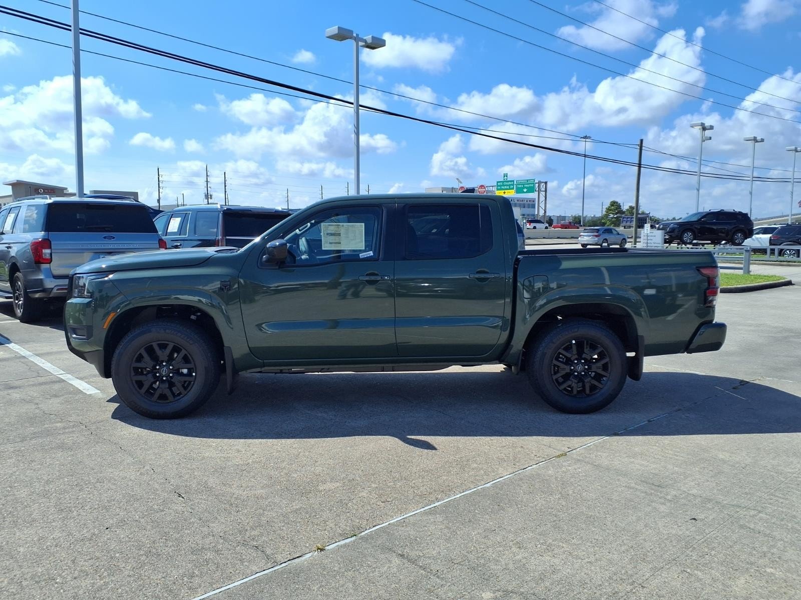 2026 Nissan Frontier Crew Cab SV - 7
