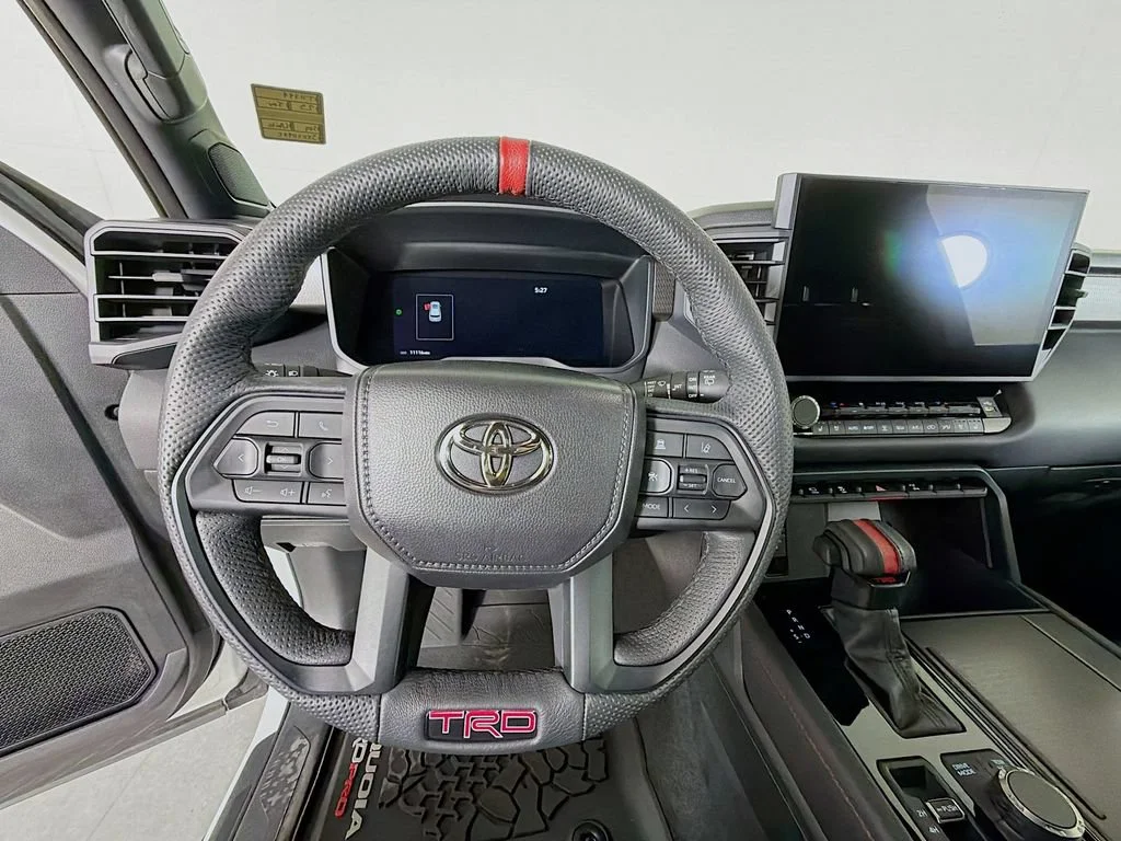 Used 2025 Ice Cap Toyota SR5 image 13
