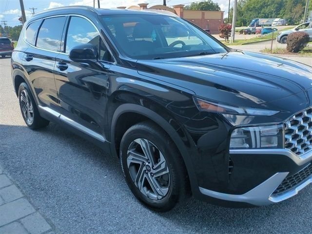 Used 2022 Black Hyundai SEL image 1