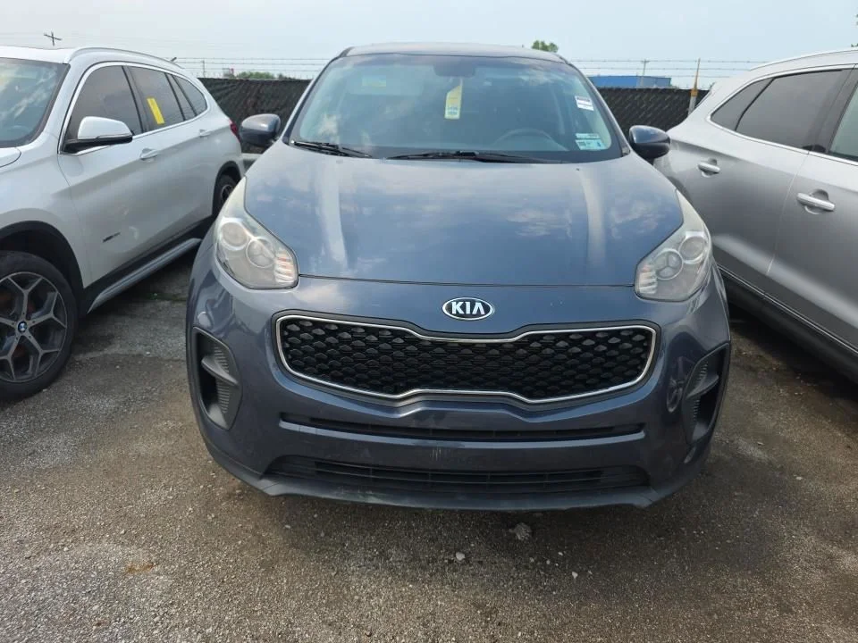 Used 2018 Blue Kia LX image 7