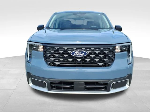 Used 2025 Gray Ford Lariat image 11