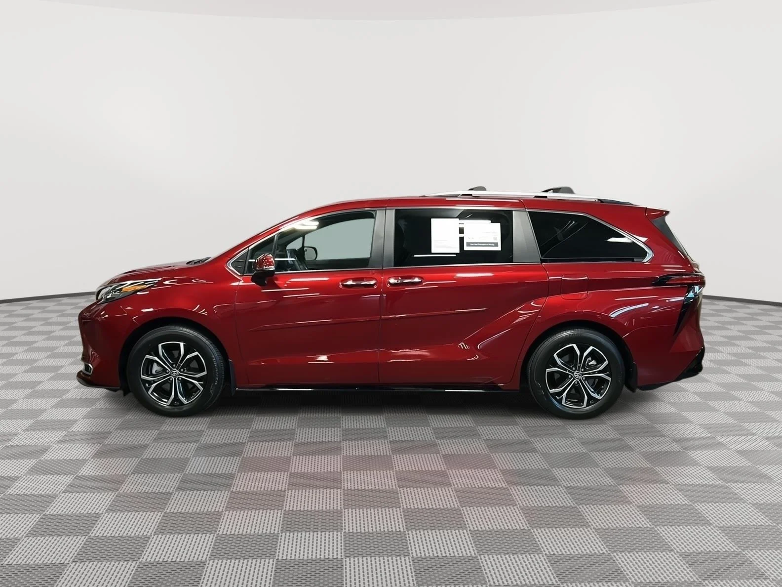 Used 2025 Ruby Flare Pearl Toyota Platinum image 26