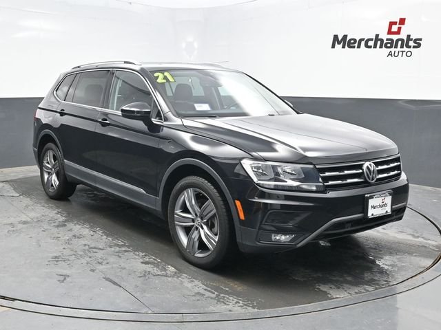 Used 2021 Black Volkswagen 2.0T SE image 1