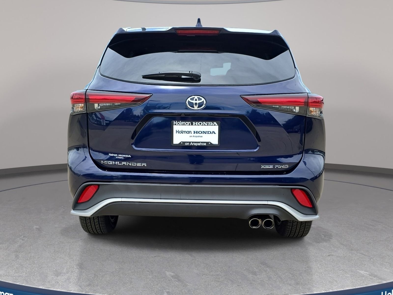 Used 2025  Toyota XSE image 7