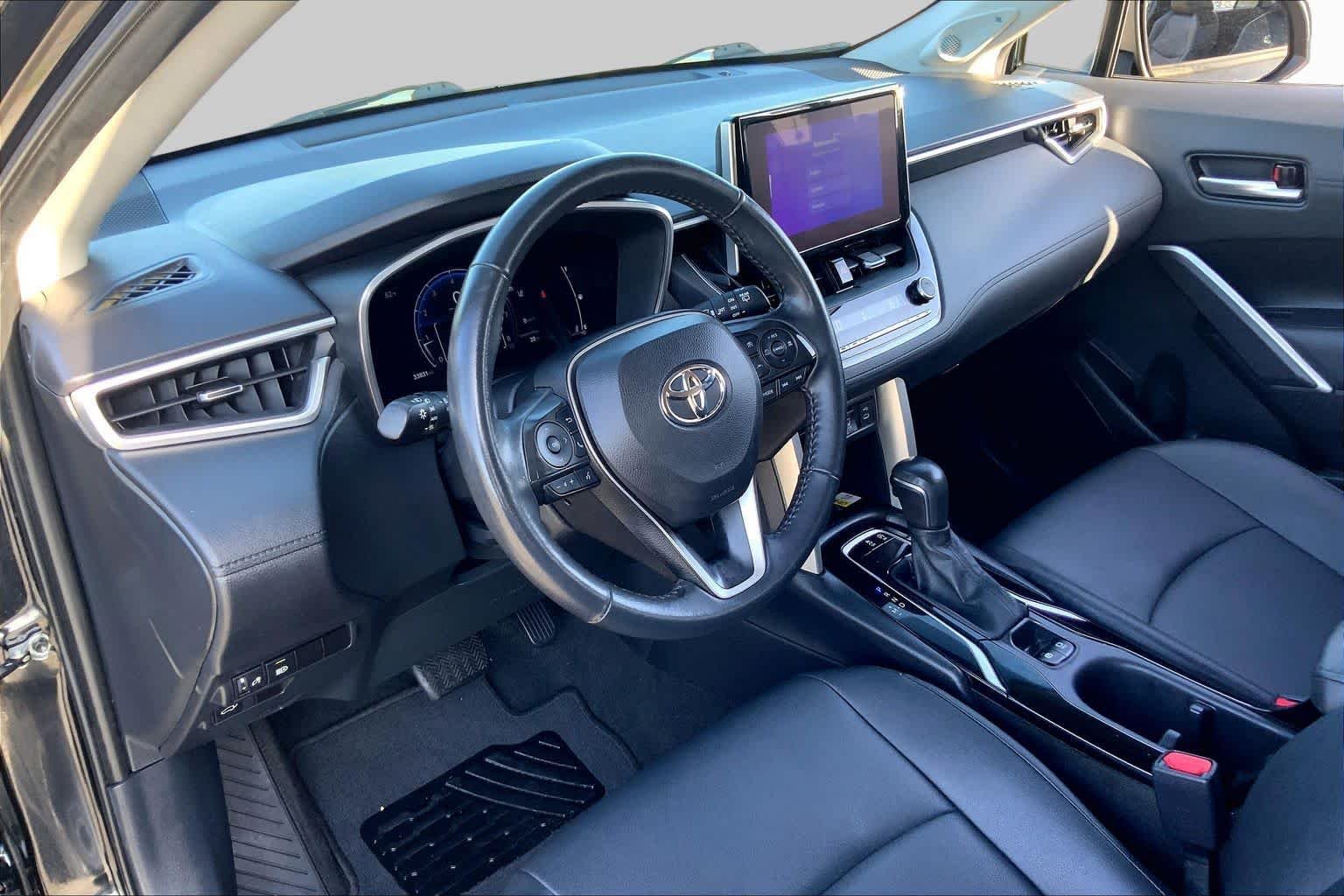 Used 2023 Jet Black Toyota XLE image 17