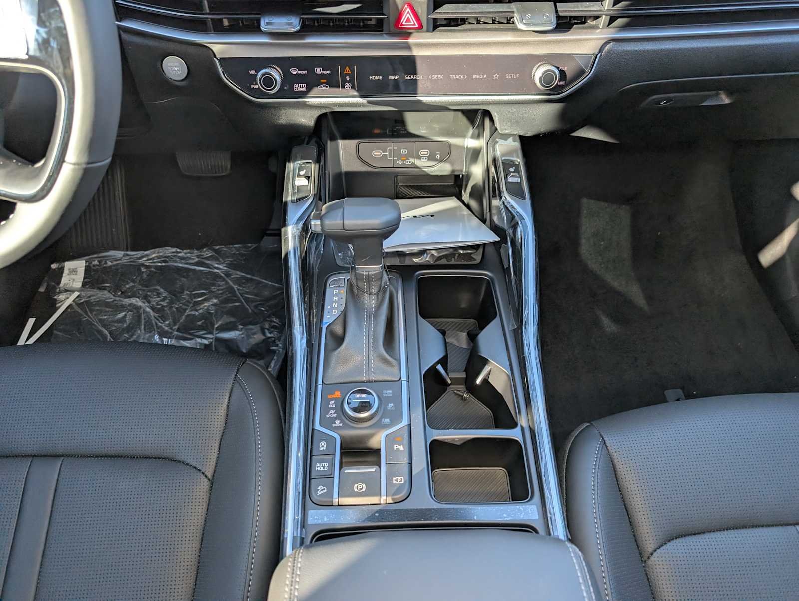 2026 Kia Sorento S - Photo 14