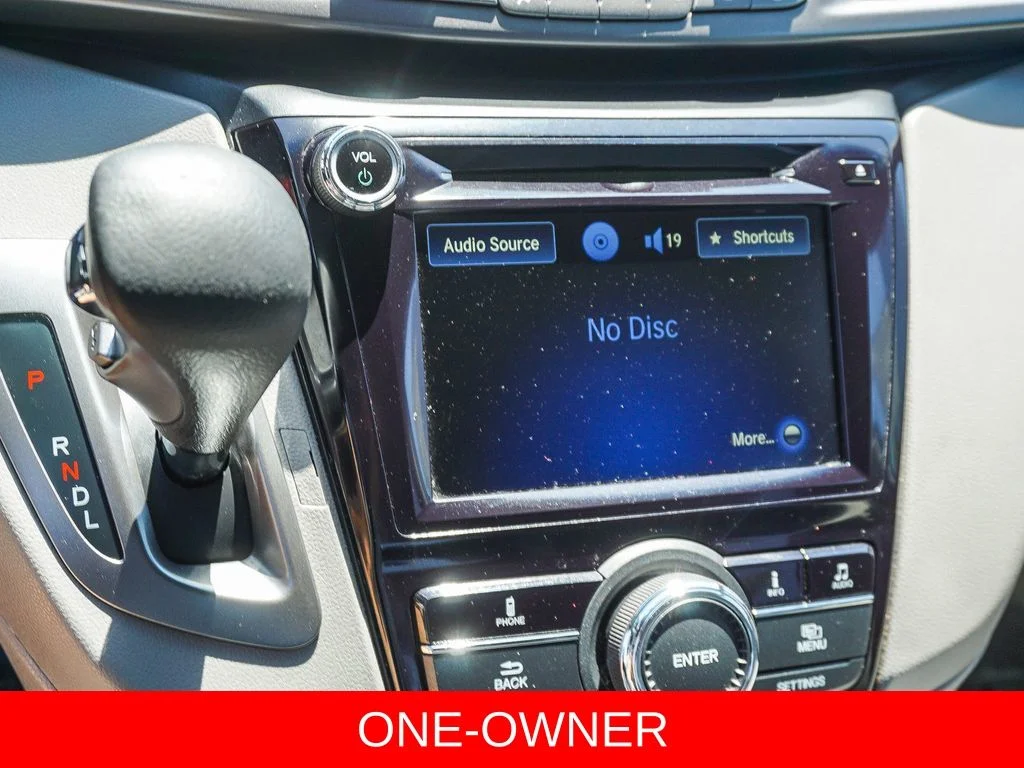 Used 2015  Honda EX image 24