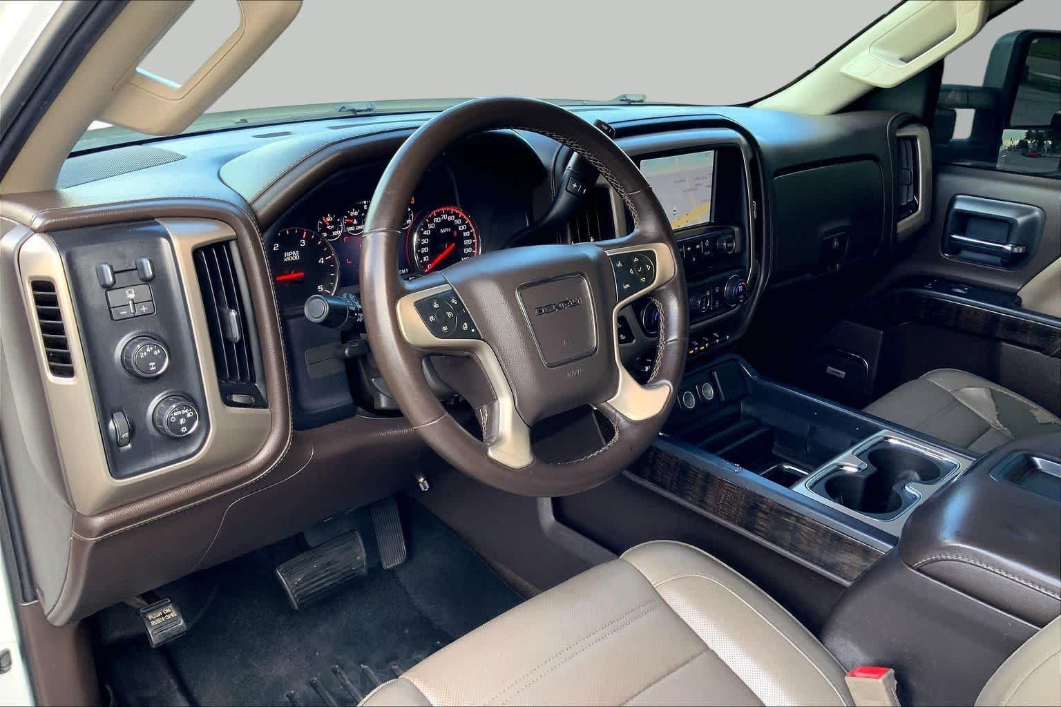 Used 2015 Summit White GMC Denali image 16