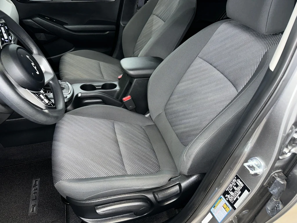 Certified Used 2024 Steel Gray Kia LX image 2