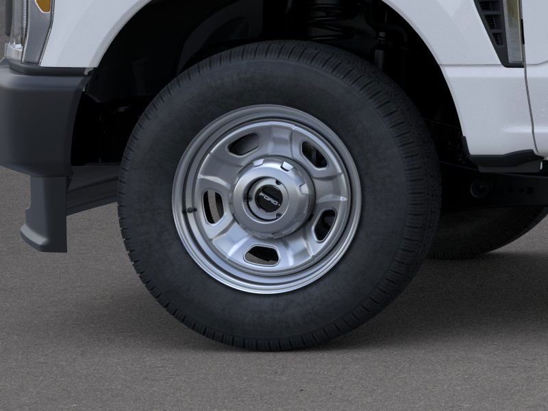 New 2025 Oxford White Ford F-350® XL image 19