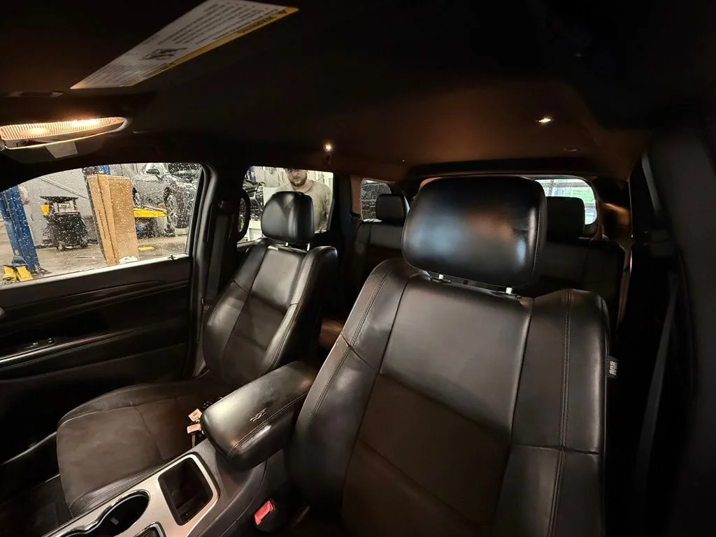 Used 2020 Gray Jeep Altitude image 21