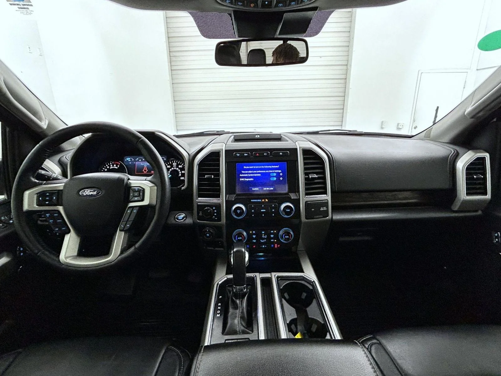 Used 2020 White Ford Lariat image 13
