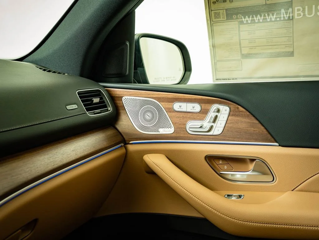 New 2026 Obsidian Black Metallic Mercedes-Benz GLS 450 image 40