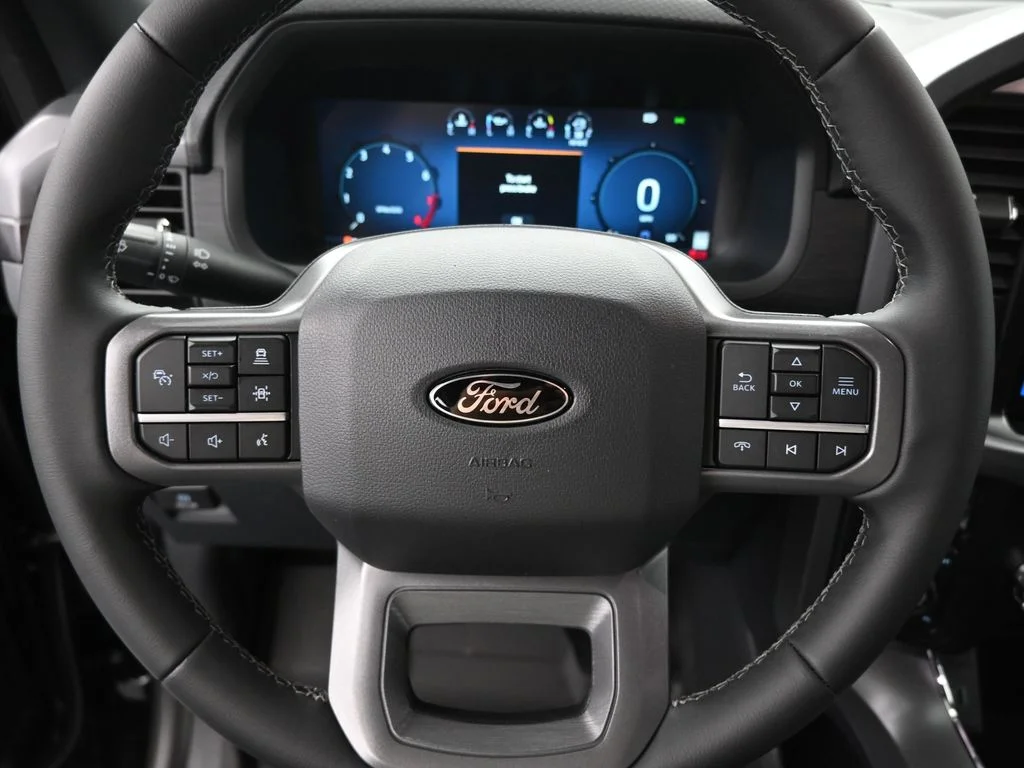 New 2026 Agate Black Metallic Ford XLT image 13