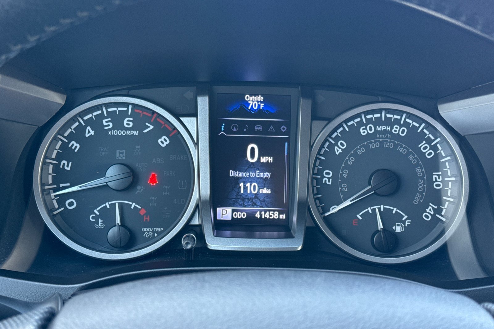 Certified Used 2022 Silver Toyota SR5 image 31