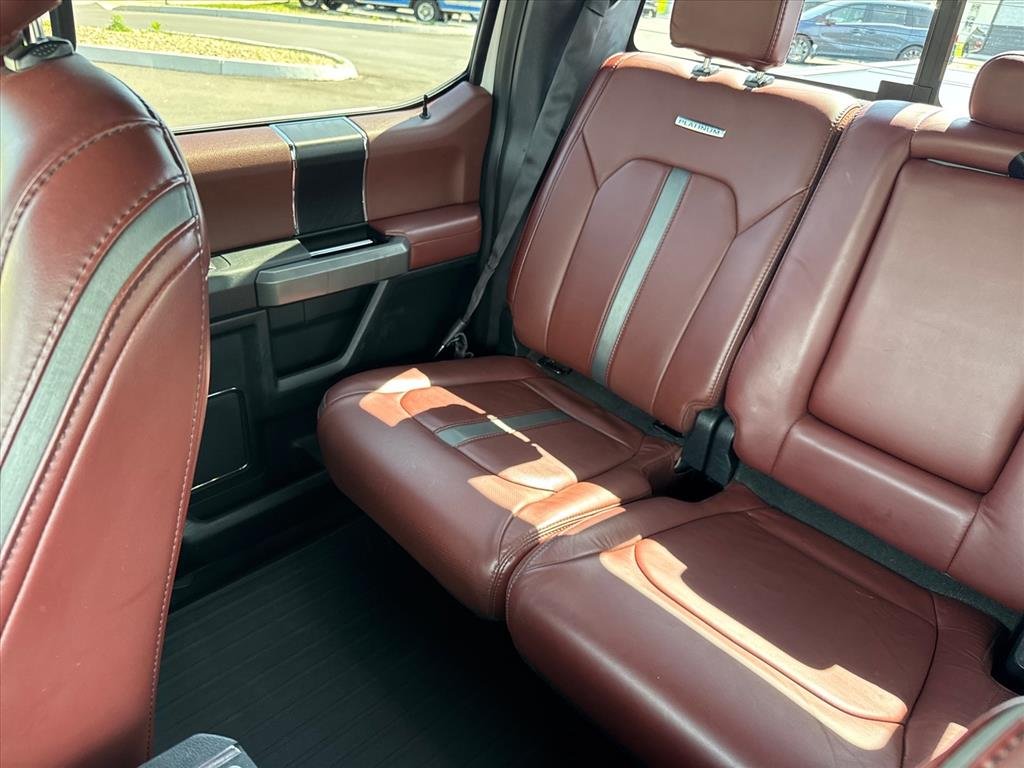 Used 2018 White Platinum Metallic Tri-Coat Ford Platinum image 16