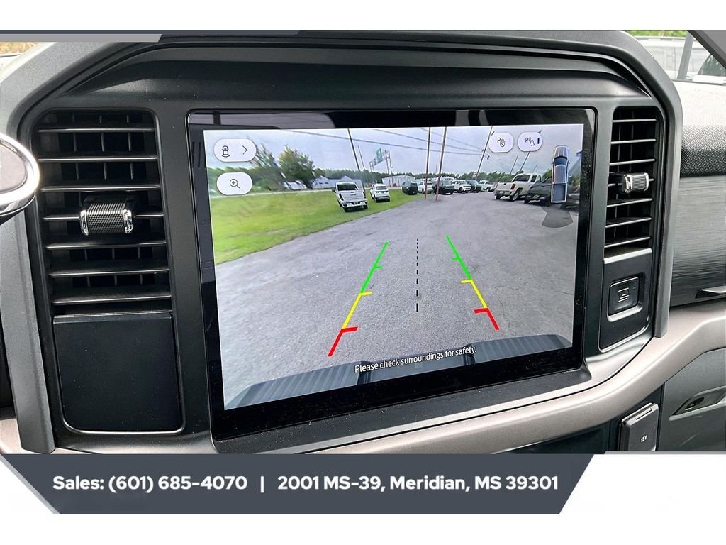 Used 2025 Agate Black Metallic Ford XLT image 15