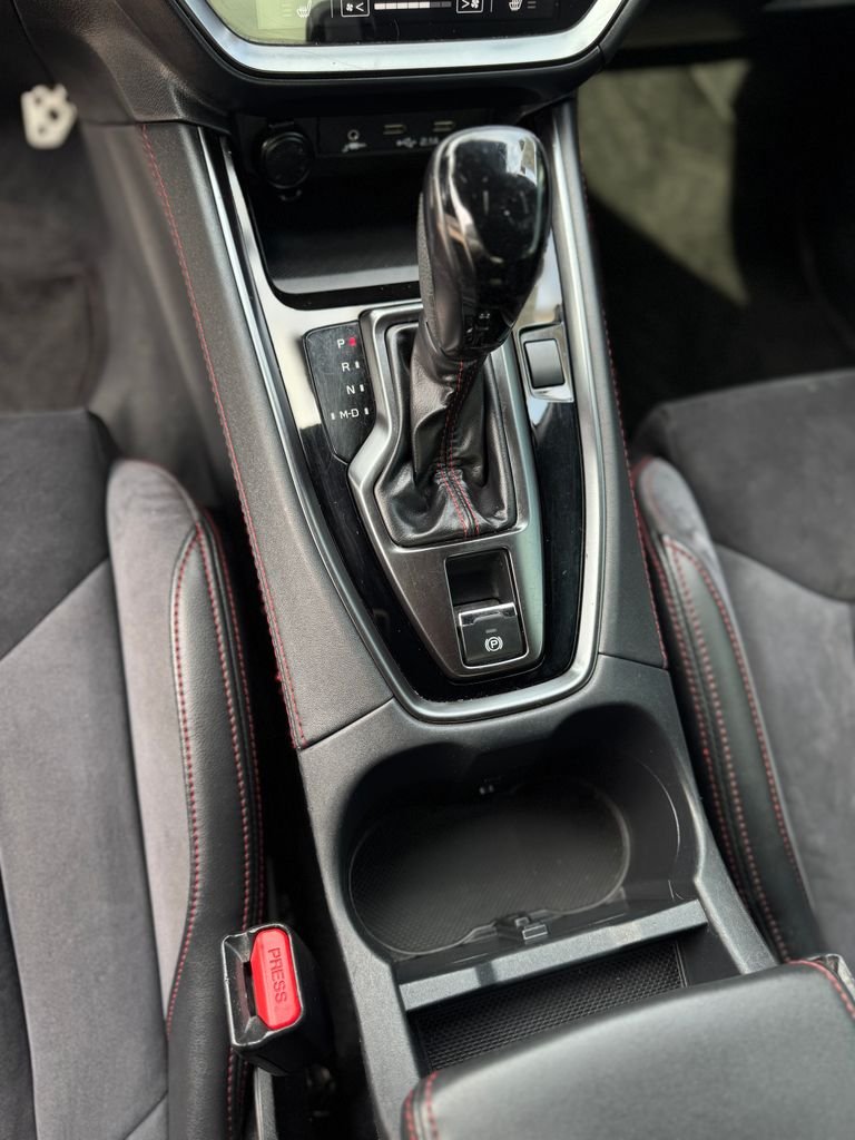 Used 2022 Magnetite Gray Metallic Subaru Limited image 15