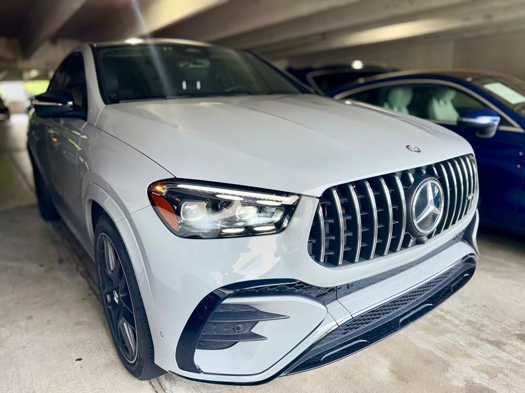 Used 2024  Mercedes-Benz GLE 53 AMG® image 2