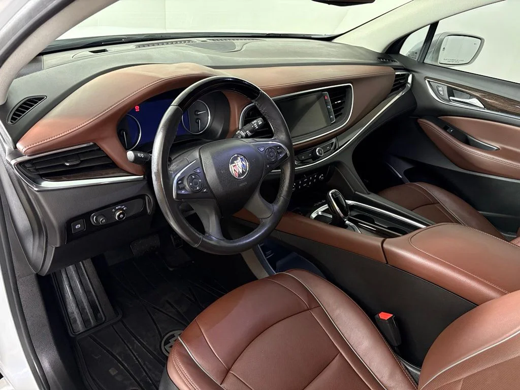 Used 2020 White Buick Avenir image 17