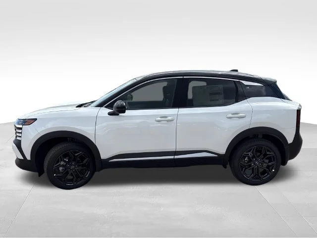 New 2027 Aspen White TriCoat / Super Black Two-tone Nissan SR image 4