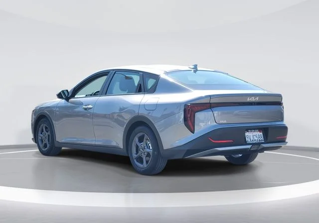 Certified Used 2025 Steel Gray Kia LXS image 3