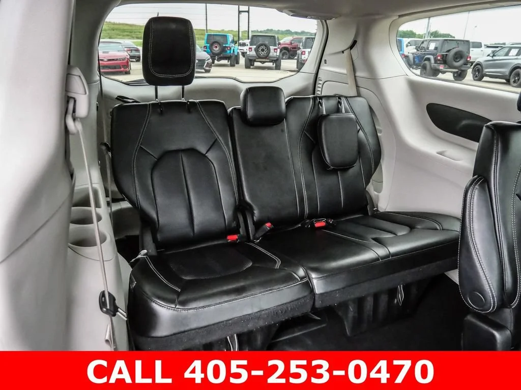 Used 2023 Gray Chrysler Touring L image 22