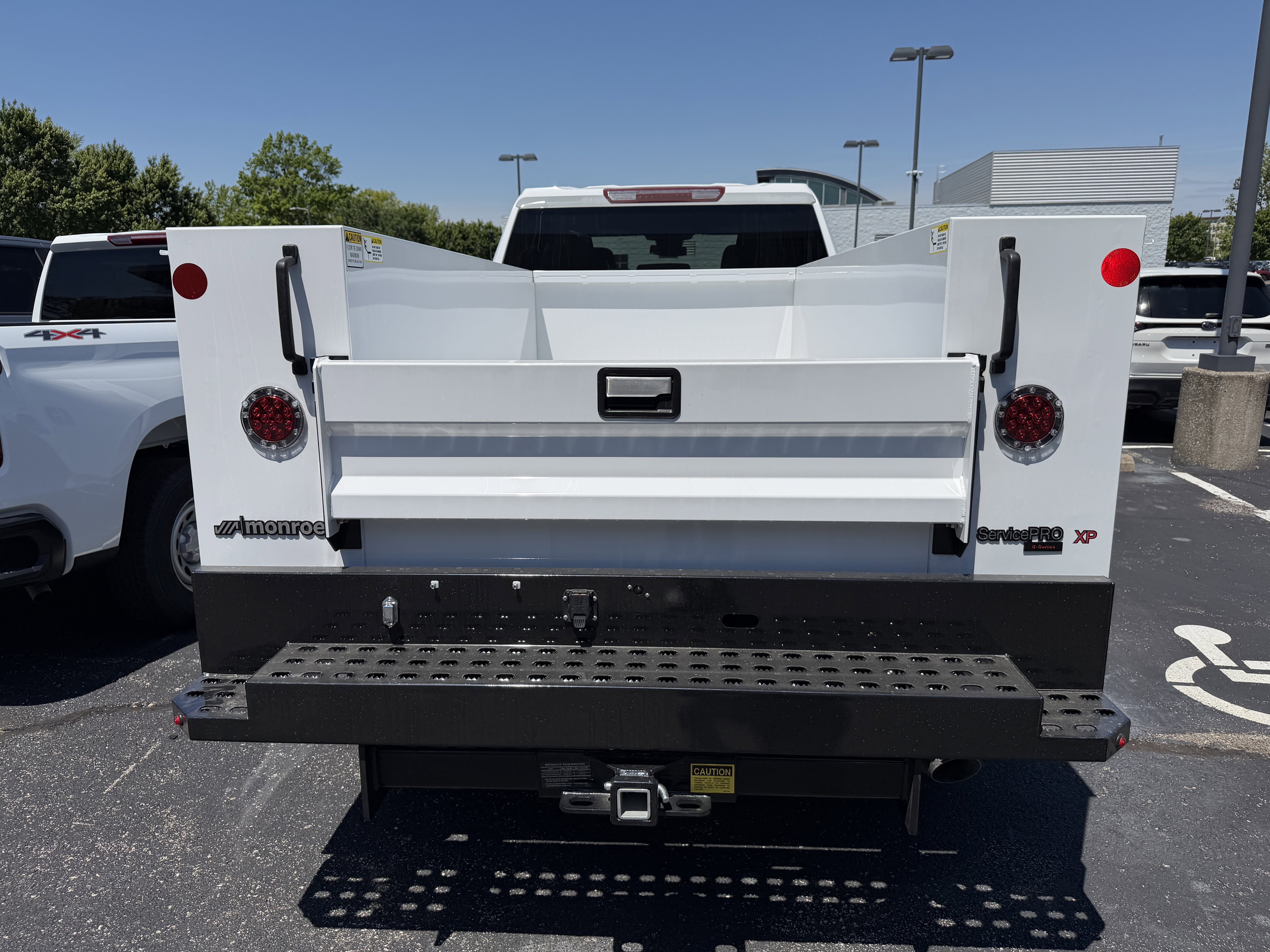 New 2026 Summit White Chevrolet WT image 6