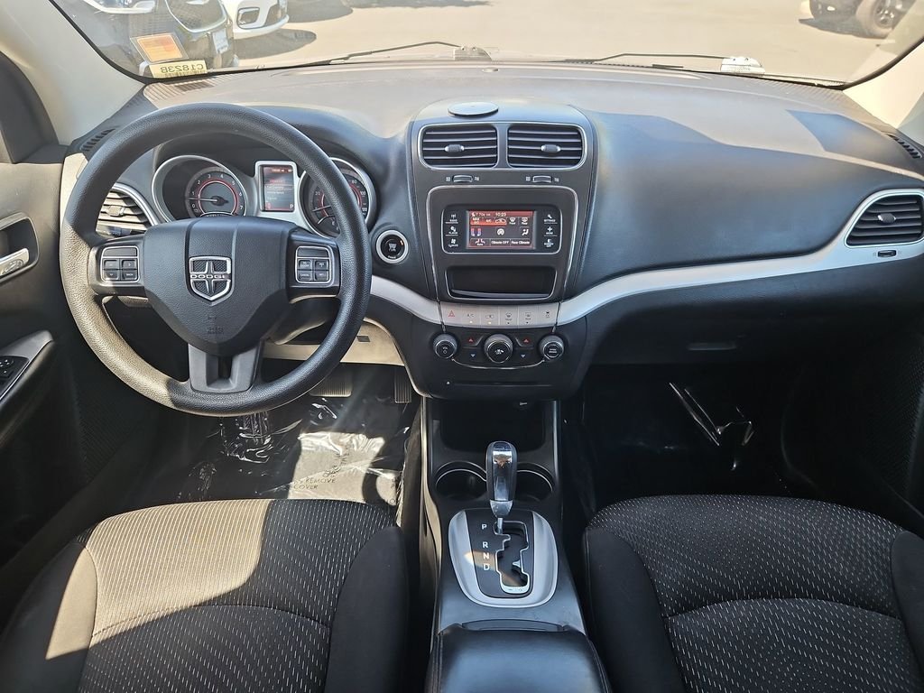 Used 2015 Blue Streak Pearlcoat Dodge SXT image 21
