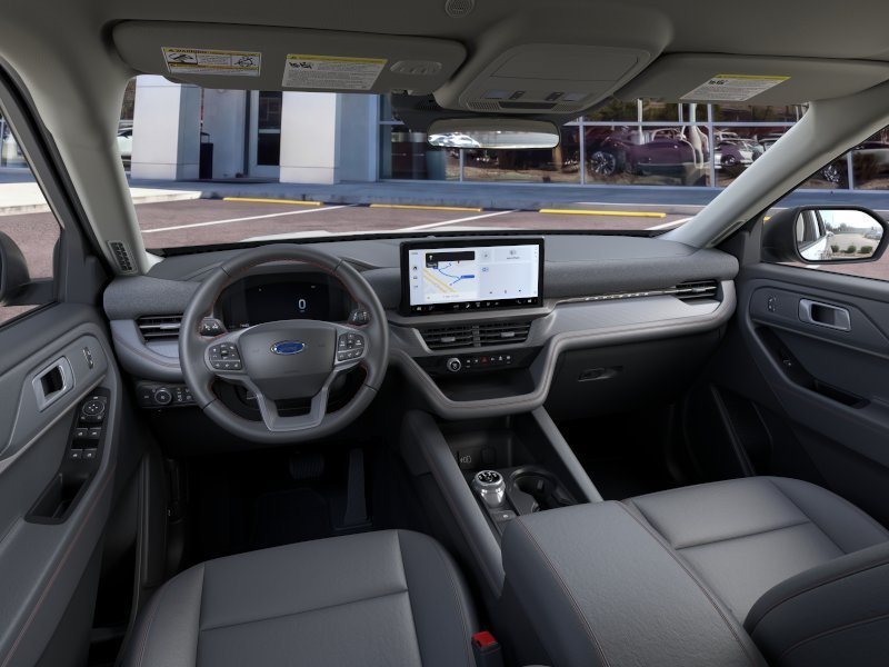 New 2026 Star White Metallic Tri-Coat Ford Active image 9