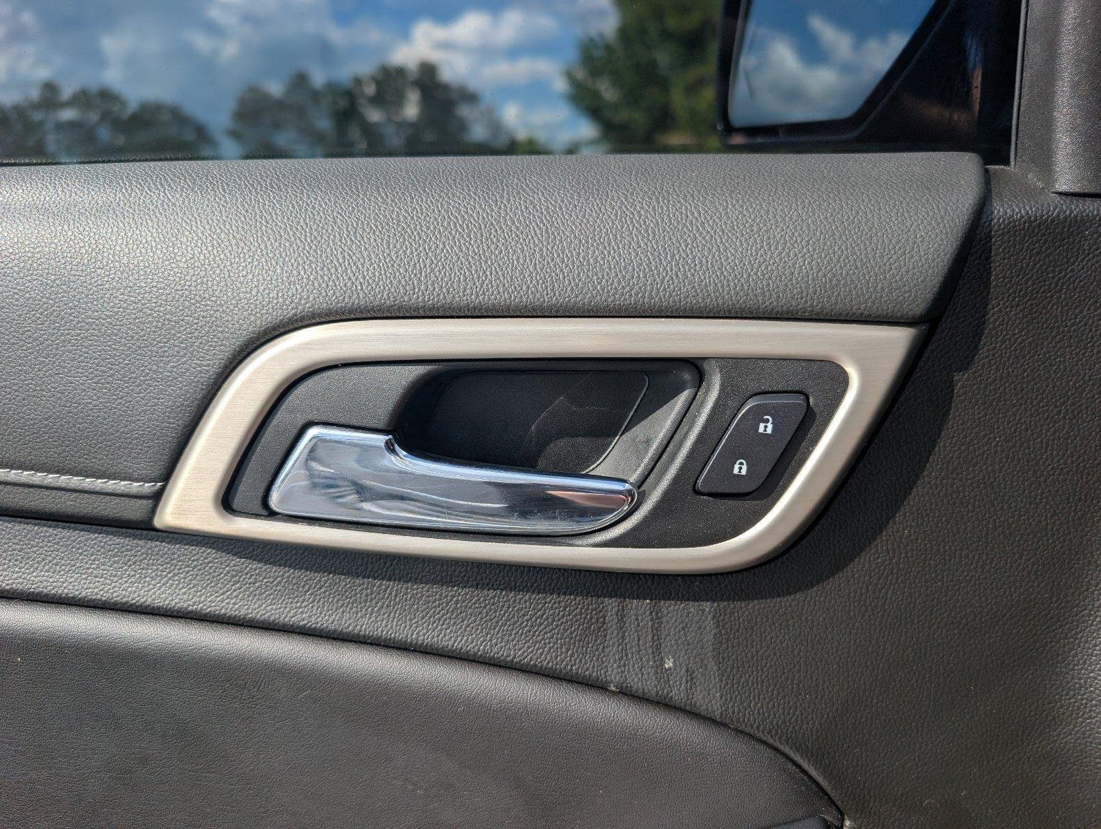 Used 2019 Satin Steel Metallic GMC Denali image 33