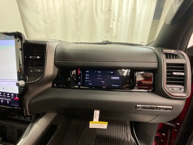 New 2026 Molten Red Pearl-Coat Exterior Paint RAM Rebel image 24