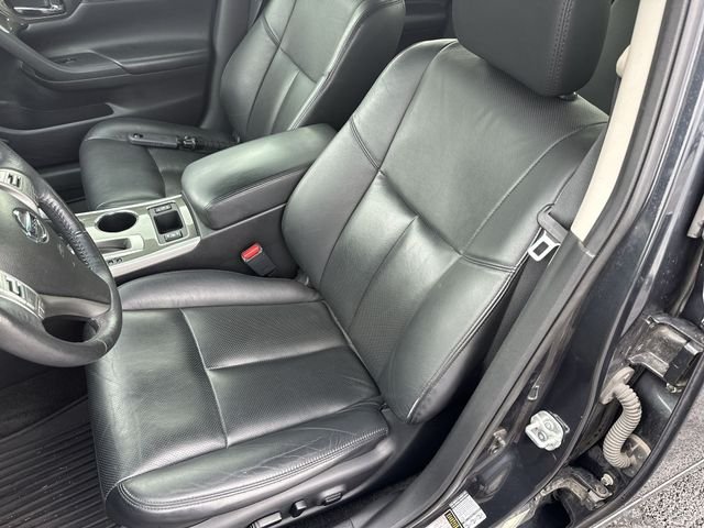 Used 2015 Black Nissan 2.5 SL image 15