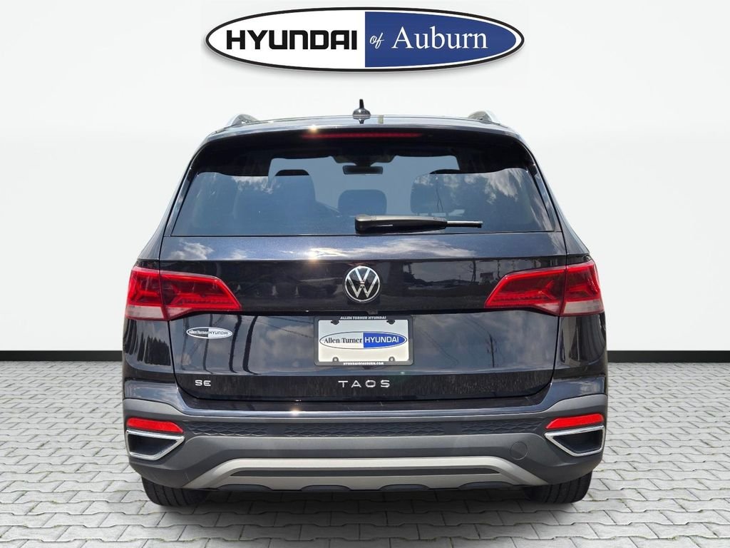 2023 Volkswagen Taos SE - Photo 6