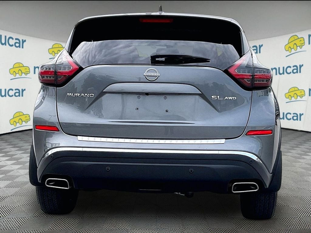 Used 2023 Gray Nissan SL image 5
