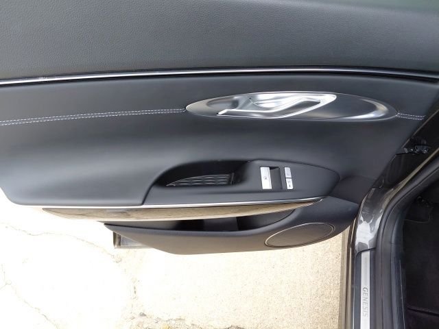 Used 2025 Gray Genesis 2.5T image 27