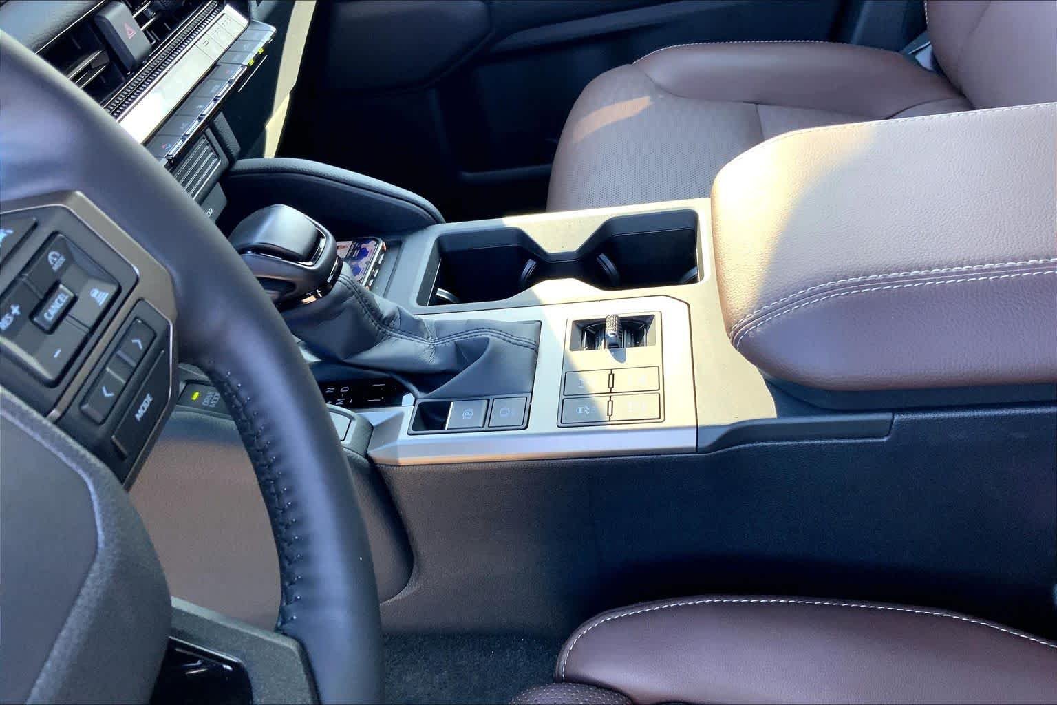 2025 Toyota Land Cruiser Base - Photo 15