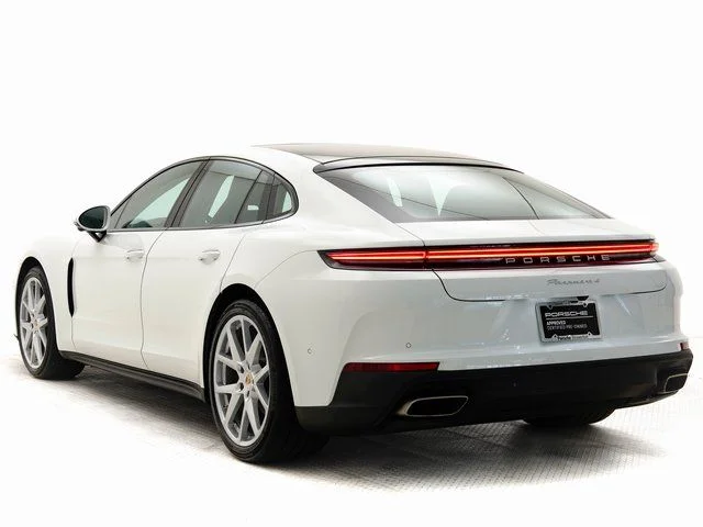 Certified Used 2024  Porsche 4 image 3