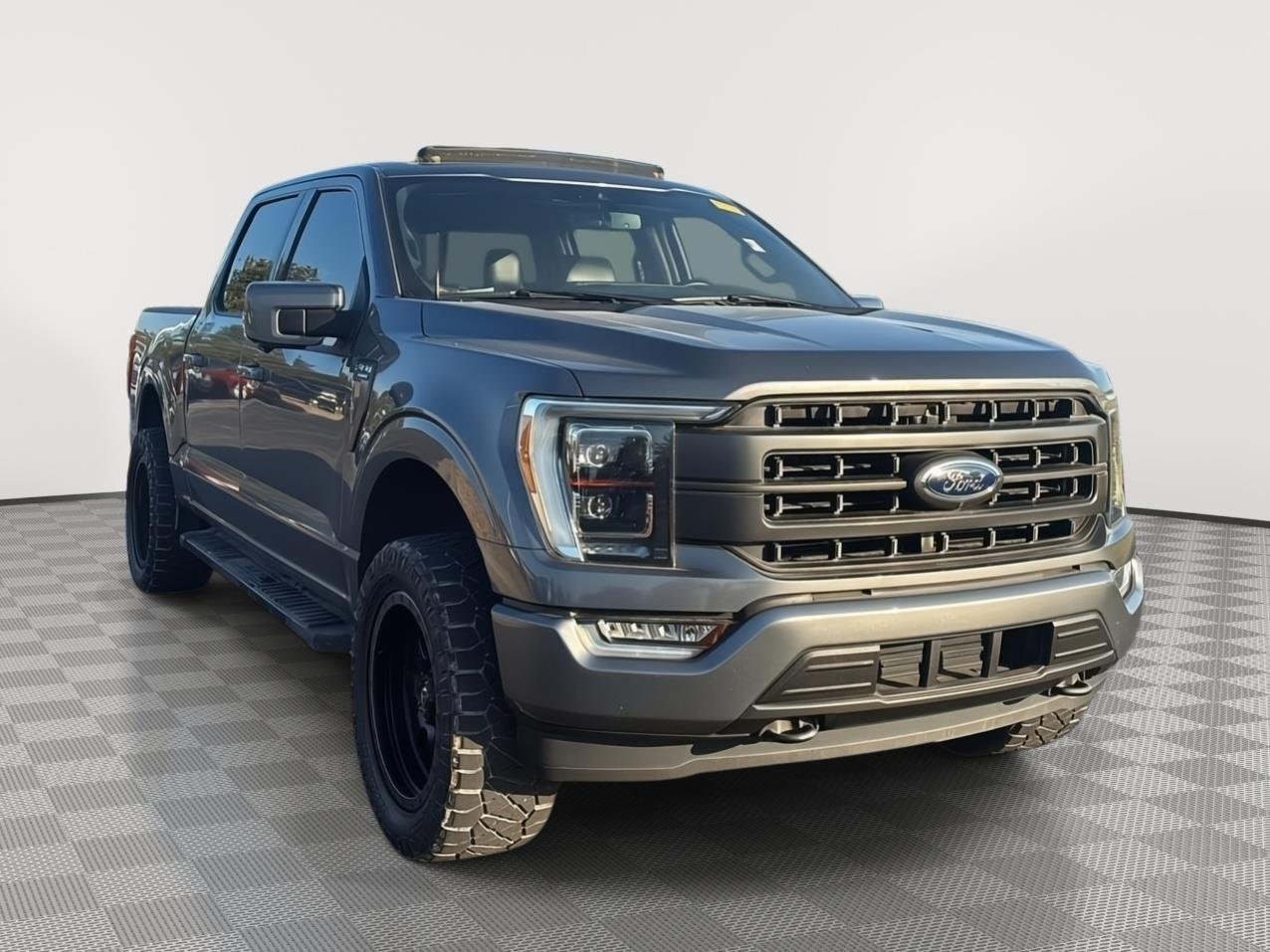 Used 2021 Carbonized Gray Ford LARIAT image 1
