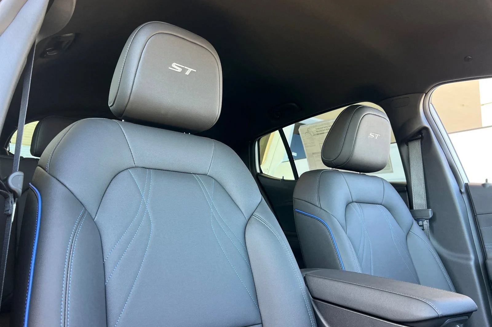2026 Buick Envista Sport Touring - Photo 18