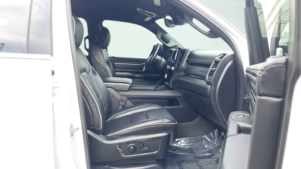 Used 2022 White Ram Limited image 16