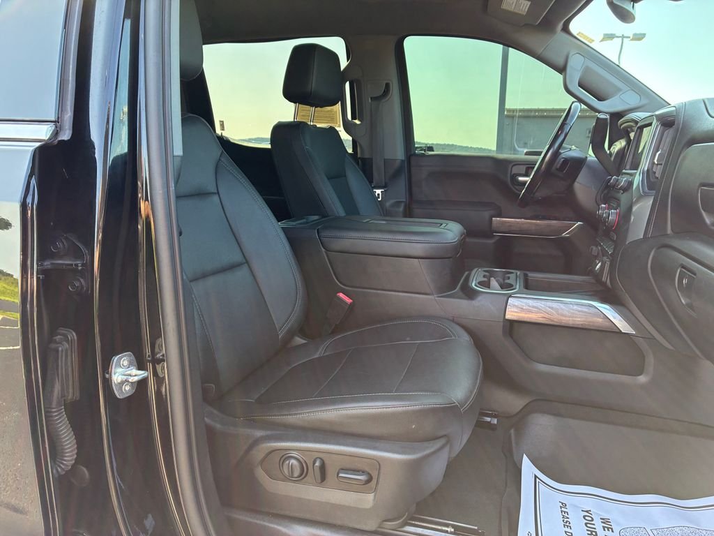 Used 2021 Black Chevrolet LTZ image 20