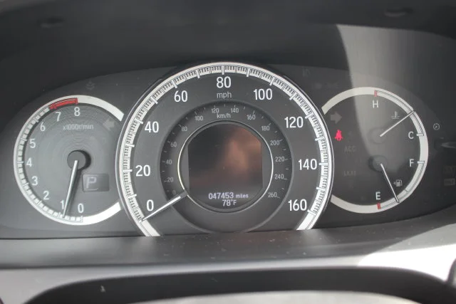 Used 2017 White Honda Touring image 17