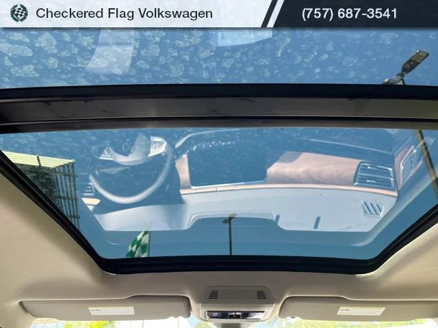 New 2026 Opal White Pearl Volkswagen SE w/Technology image 29