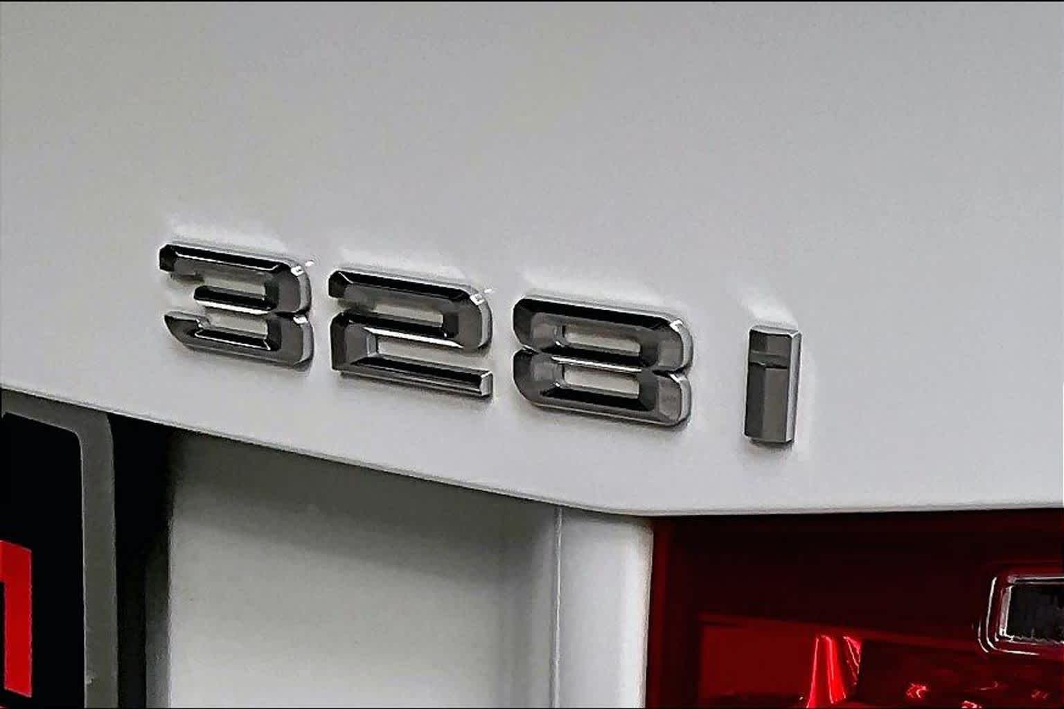 Used 2013 Alpine White BMW 328i image 29