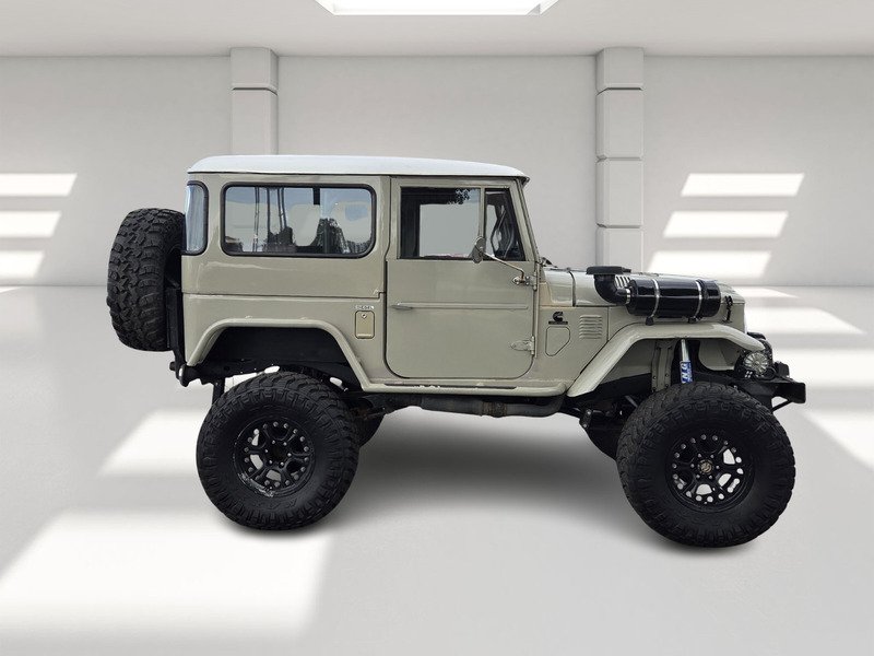 Used 1973  TOYOTA FJ40 image 6