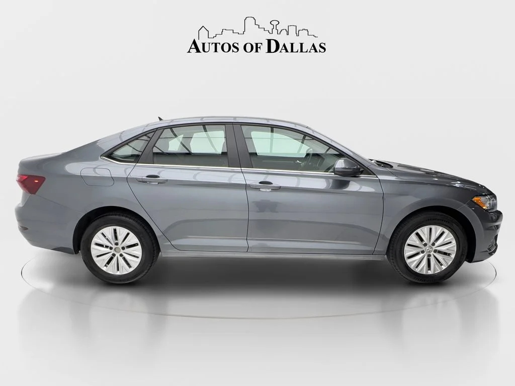 Used 2020 Gray Volkswagen 1.4T S image 7