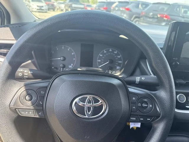 Used 2024  Toyota LE image 26