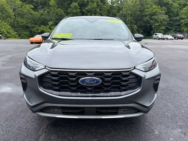 Used 2025 Gray Ford ST-Line image 6